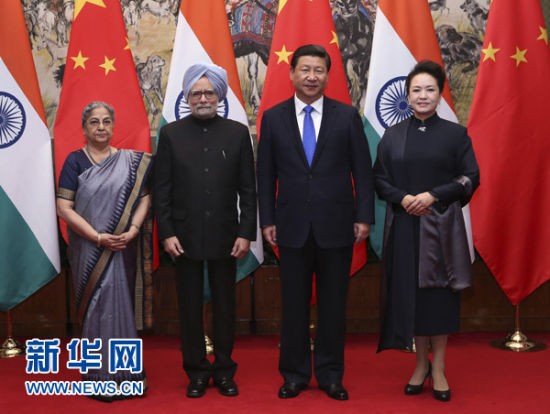 Ngày 23 tháng 10, Chủ tịch Trung Quốc Tập Cận Bình tiếp Thủ tướng Ấn Độ Manmohan Singh